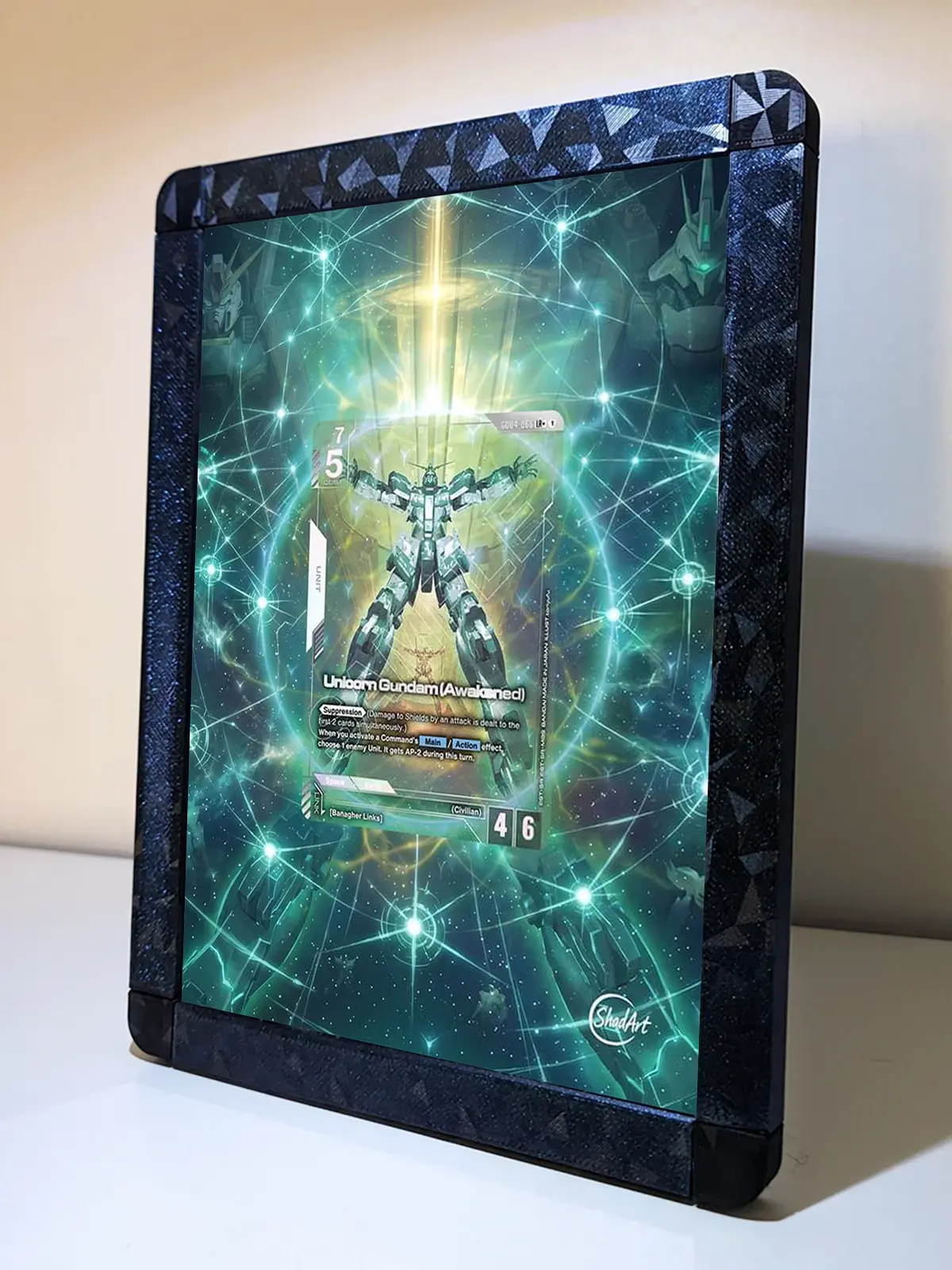 Esempio di display fisico ShadArtCustom per carta Gundam.